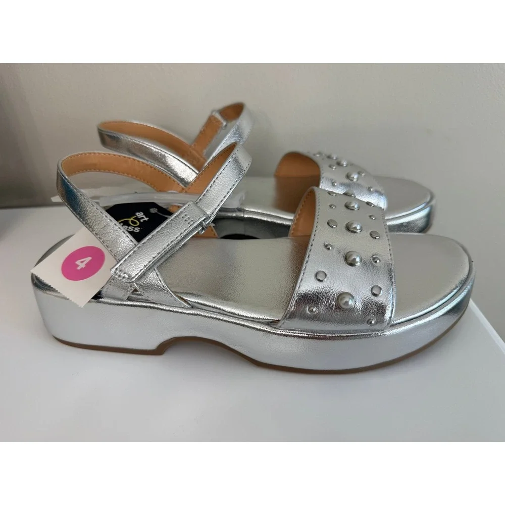 Art Class Platform Sandals Girls Size 4 Silver Studded Pearl NWT